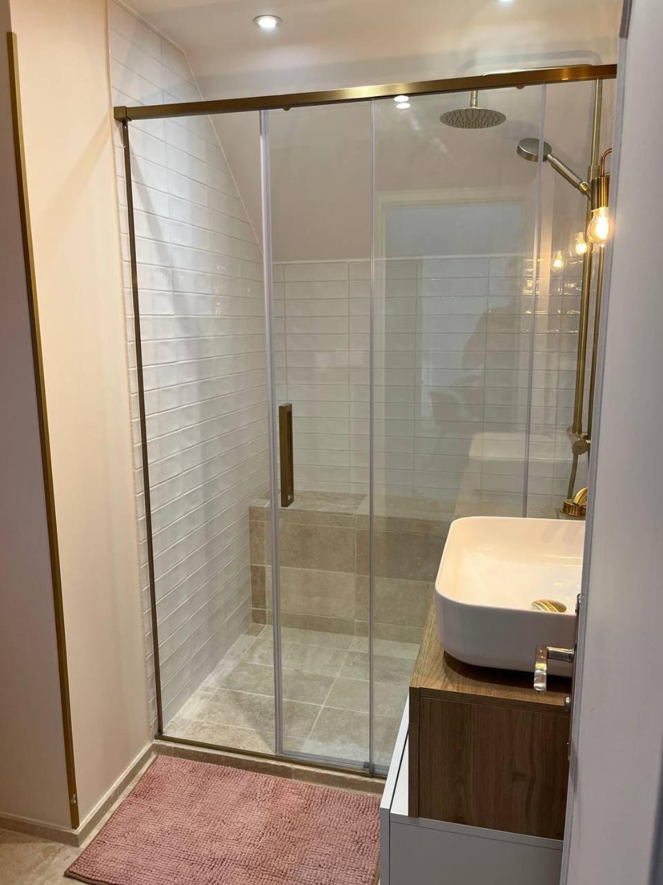 Les Clos De Givry - Clos Theodore - Appartement 88M2 Climatise Avec Sauna Et Petite Terrasse Kültér fotó